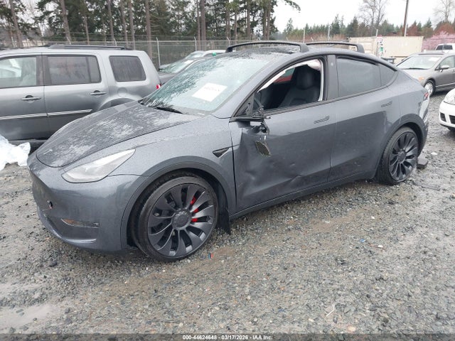 7SAYGDEF9NF549288 Tesla Model Y Performance Dual Motor All-wheel Drive