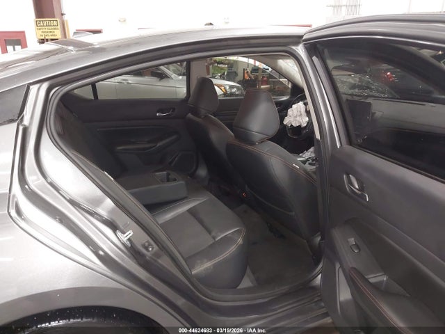 1N4BL4CVXNN382133 Nissan Altima Sr Fwd
