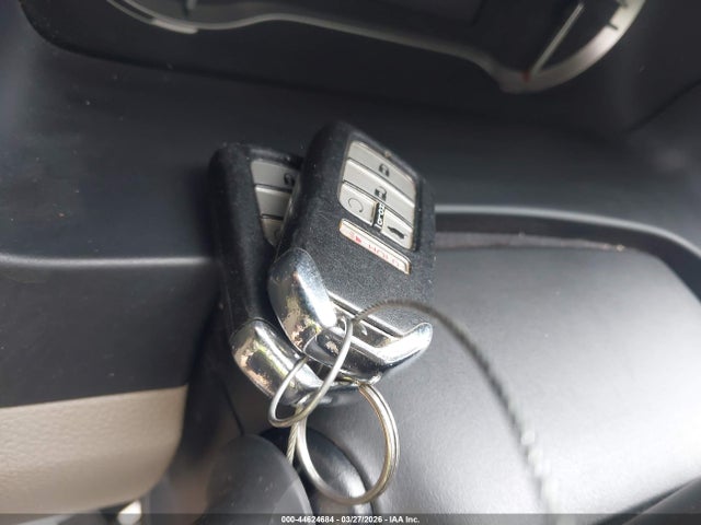 Продажа на аукционе авто 2017 Honda Pilot Ex-l, vin: 5FNYF5H5XHB022194, номер лота: 44624684