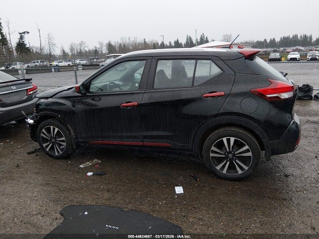 3N1CP5CU0JL532862 Nissan KICKS SV