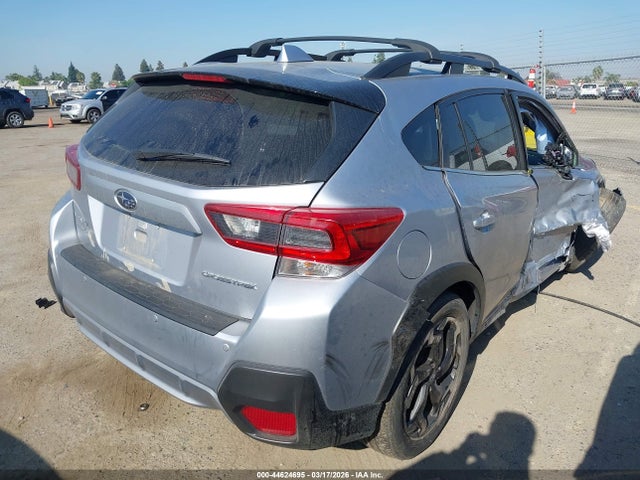 2021 SUBARU CROSSTREK JF2GTHNC6M8210182 Photo 3