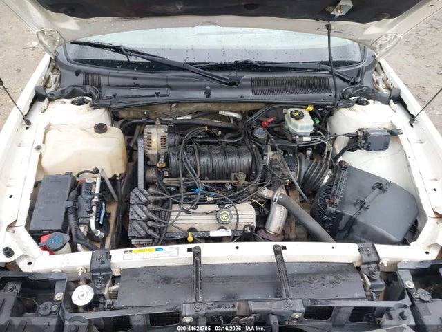 44624705 :رقم المزاد ، 1G4HP54K214231219 vin ، 2001 Buick Lesabre Custom مزاد بيع