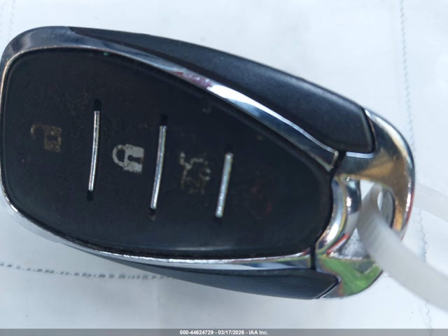 1G1ZC5ST8LF148572 Chevrolet Malibu Fwd 1fl
