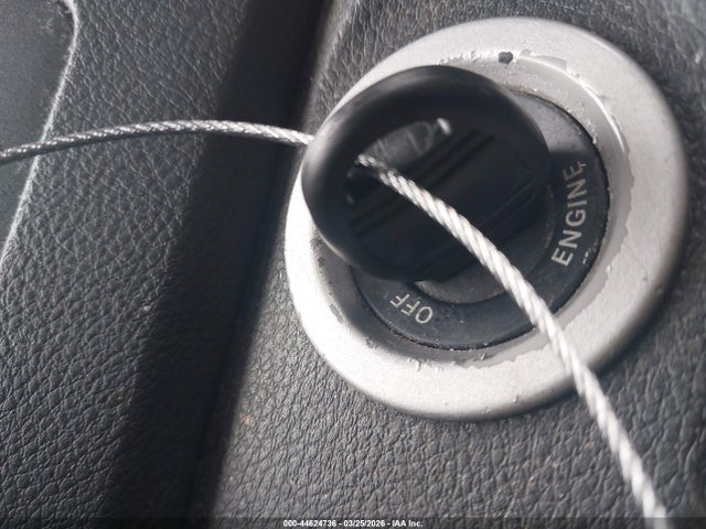1C6RR7GG2GS228693 RAM 1500 Slt