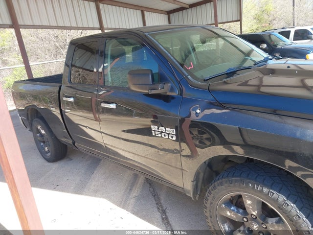 1C6RR7GG2GS228693 RAM 1500 Slt