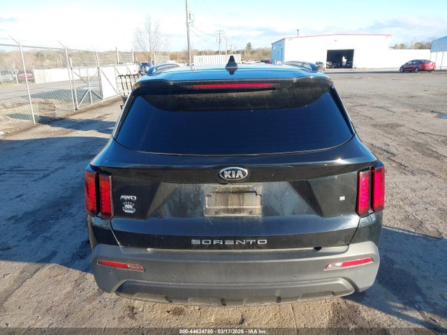Auction sale of the 2021 Kia Sorento S, vin: 5XYRLDLCXMG003886, lot number: 44624780