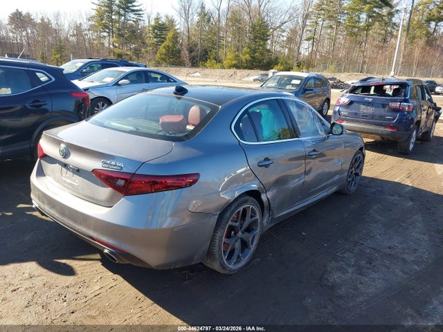 ZARFANBN9K7622674 Alfa Romeo Giulia Ti Awd