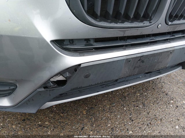 2017 BMW X3 5UXWX9C54H0T15234 Photo 5