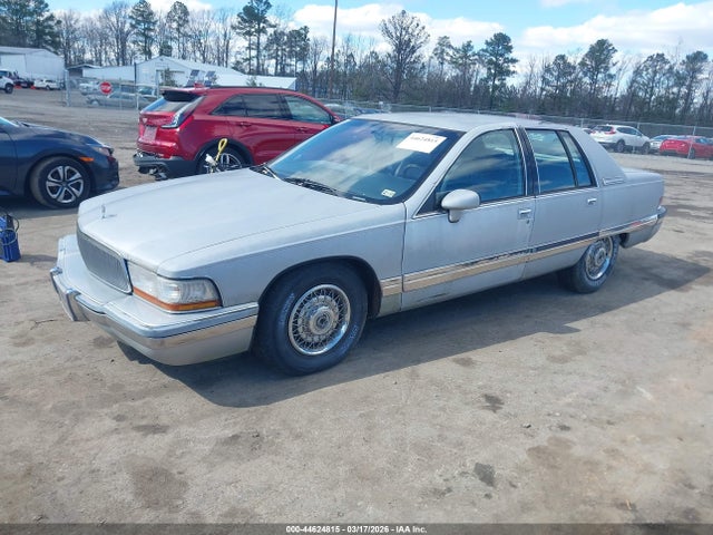 44624815 :رقم المزاد ، 1G4BN5375NR404197 vin ، 1992 Buick Roadmaster مزاد بيع