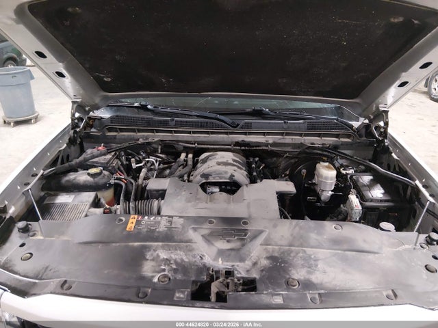 44624820 :رقم المزاد ، 3GCUKREC5JG646098 vin ، 2018 Chevrolet Silverado 1500 2lt مزاد بيع