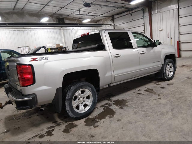 44624820 :رقم المزاد ، 3GCUKREC5JG646098 vin ، 2018 Chevrolet Silverado 1500 2lt مزاد بيع