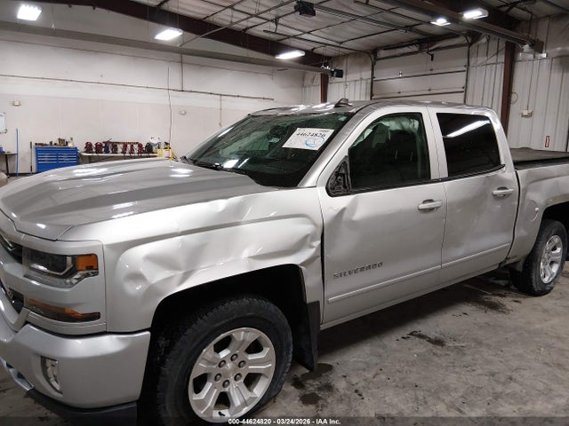 44624820 :رقم المزاد ، 3GCUKREC5JG646098 vin ، 2018 Chevrolet Silverado 1500 2lt مزاد بيع