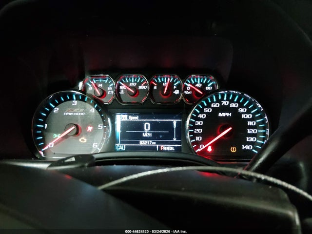44624820 :رقم المزاد ، 3GCUKREC5JG646098 vin ، 2018 Chevrolet Silverado 1500 2lt مزاد بيع