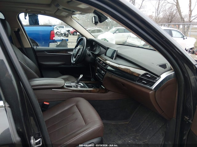 2015 BMW X5 5UXKR0C53F0P06294 Photo 4