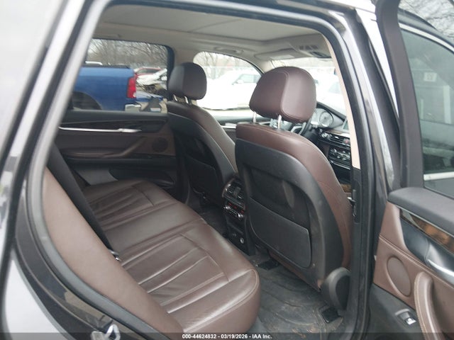 2015 BMW X5 5UXKR0C53F0P06294 Photo 7