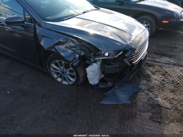Продажа на аукционе авто 2020 Ford Fusion Se, vin: 3FA6P0HD5LR132114, номер лота: 44624837