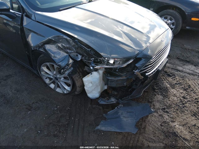 Продажа на аукционе авто 2020 Ford Fusion Se, vin: 3FA6P0HD5LR132114, номер лота: 44624837