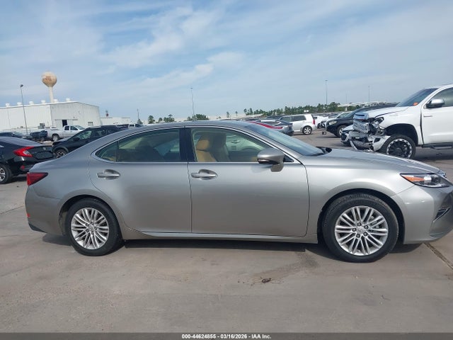 Aukcja sprzedaży 2016 Lexus Es 350, vin: JTHBK1GG8G2221001, numer aukcji: 44624855