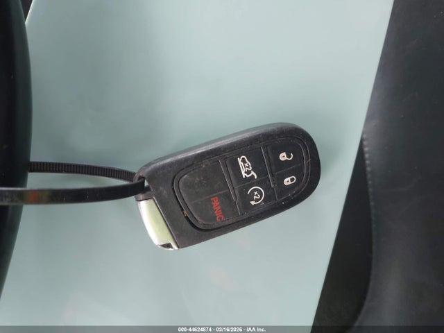 2018 JEEP CHEROKEE 1C4PJMDB0JD617133 Photo 10