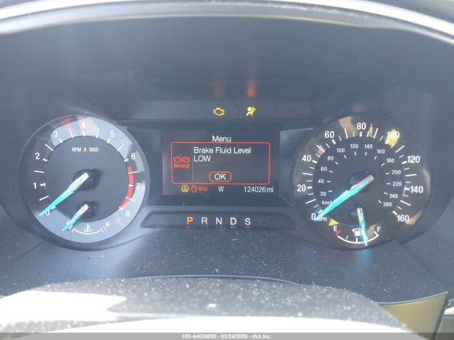 2015 Ford Fusion Se მანქანა იყიდება აუქციონზე, vin: 1FA6P0H7XF5106044, აუქციონის ნომერი: 44624890