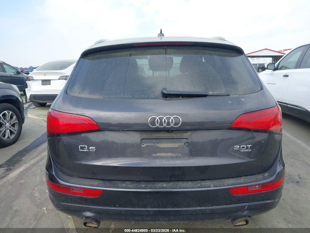 2014 Audi Q5 2.0t Premium მანქანა იყიდება აუქციონზე, vin: WA1LFAFP5EA131653, აუქციონის ნომერი: 44624900