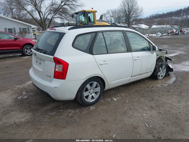 44624901 :رقم المزاد ، KNAFG526387150849 vin ، 2008 Kia Rondo Lx V6 مزاد بيع