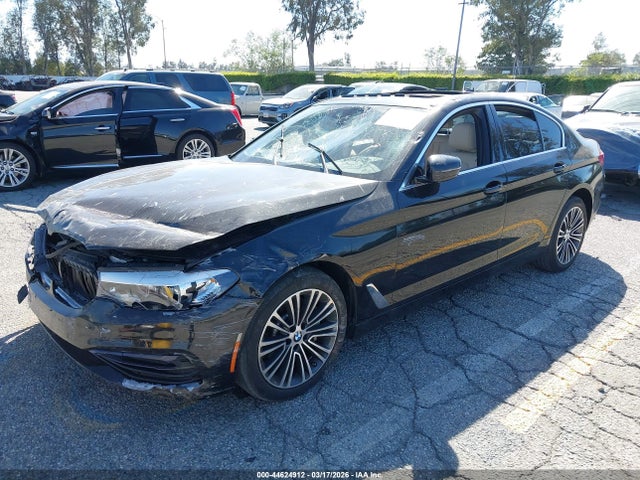 2019 BMW 540I WBAJE5C57KWW11456 Photo 1