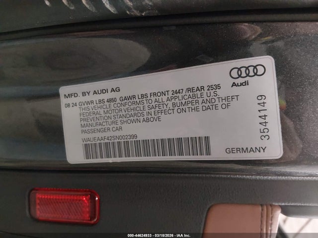 Продаж на аукціоні авто 2025 Audi A4 S Line Premium Plus, vin: WAUEAAF42SN002399, номер лоту: 44624933