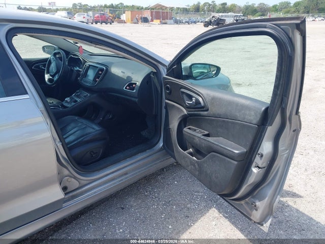Aukcja sprzedaży 2016 Chrysler 200 Limited Platinum, vin: 1C3CCCAB2GN178659, numer aukcji: 44624946