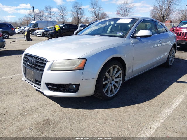 2011 AUDI A5 WAUVFAFR7BA034933 Photo 1