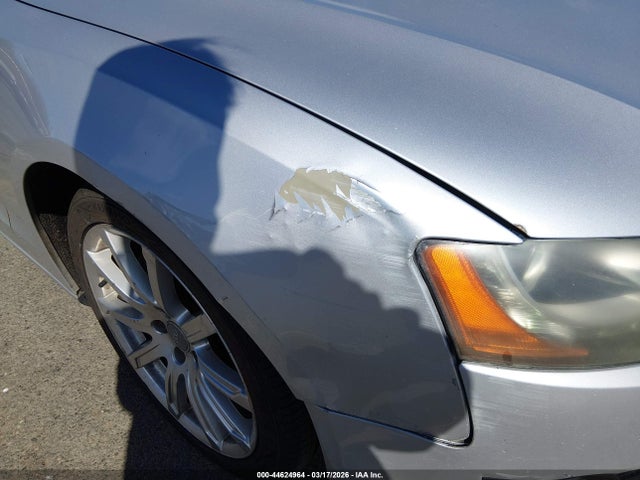 2011 AUDI A5 WAUVFAFR7BA034933 Photo 5