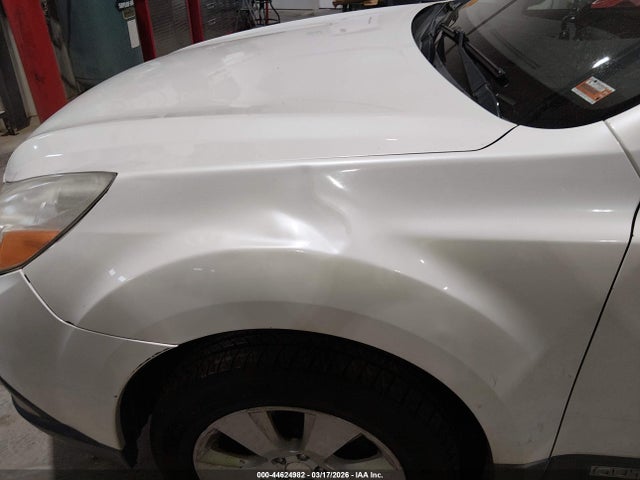 Продаж на аукціоні авто 2011 Subaru Outback 2.5i Premium, vin: 4S4BRCCCXB3326150, номер лоту: 44624982