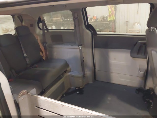 Продажа на аукционе авто 2008 Chrysler Town & Country Touring, vin: 2A8HR54P48R814823, номер лота: 44624997
