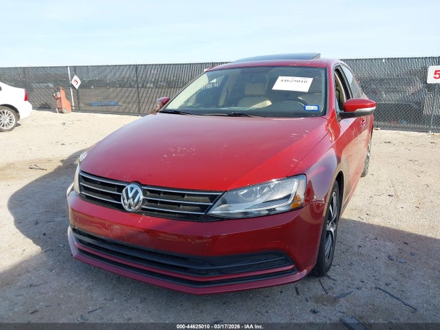 44625010 :رقم المزاد ، 3VWDB7AJ9HM261872 vin ، 2017 Volkswagen Jetta 1.4t Se مزاد بيع