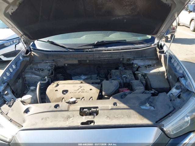 2017 MITSUBISHI OUTLANDER SPORT JA4AP3AW7HZ047838 Photo 9