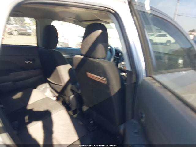 2017 MITSUBISHI OUTLANDER SPORT JA4AP3AW7HZ047838 Photo 7
