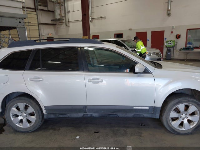 44625061 :رقم المزاد ، 4S4BRBCC5C3294249 vin ، 2012 Subaru Outback 2.5i Premium مزاد بيع