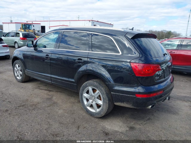 2014 AUDI Q7 WA1LGAFE7ED013145 Photo 2