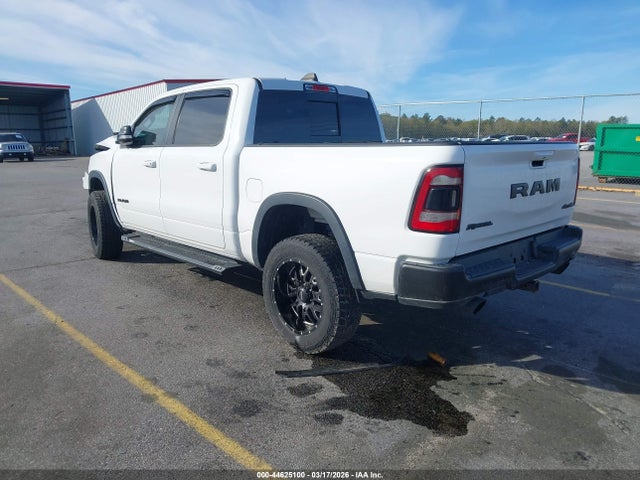 2020 RAM 1500 1C6SRFLT3LN126326 Photo 2