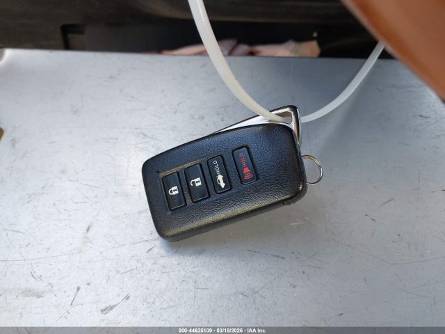 Продаж на аукціоні авто 2013 Lexus Gs 450h, vin: JTHBS1BL0D5006386, номер лоту: 44625109