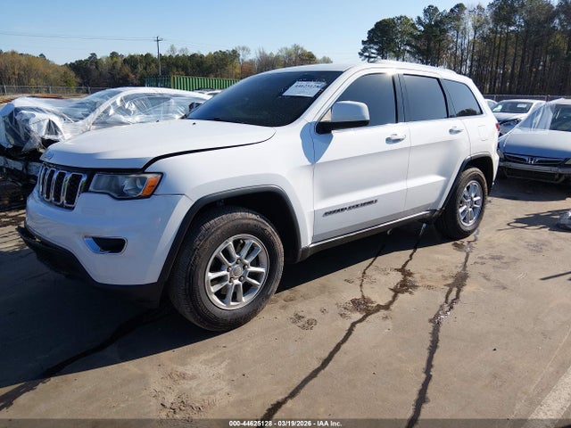 2020 Jeep Grand Cherokee Laredo E 4x2 მანქანა იყიდება აუქციონზე, vin: 1C4RJEAG2LC203262, აუქციონის ნომერი: 44625128