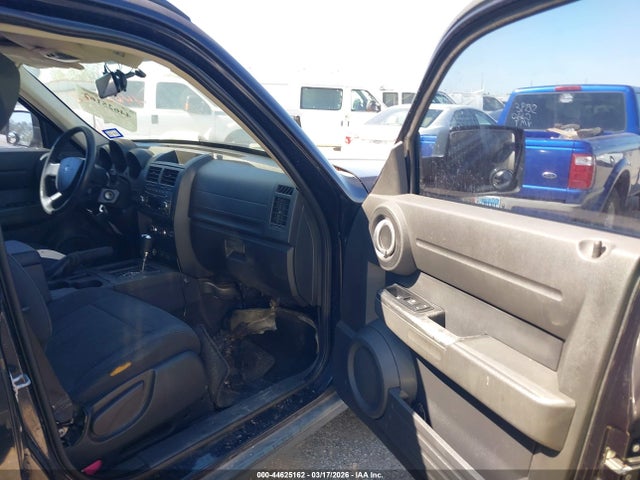 2011 DODGE NITRO 1D4PT4GK6BW567997 Photo 4