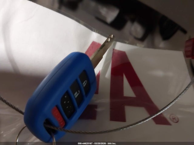 5J6RM3H3XEL038086 Honda CR-V LX