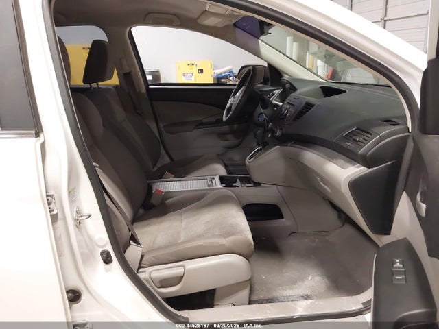 5J6RM3H3XEL038086 Honda CR-V LX