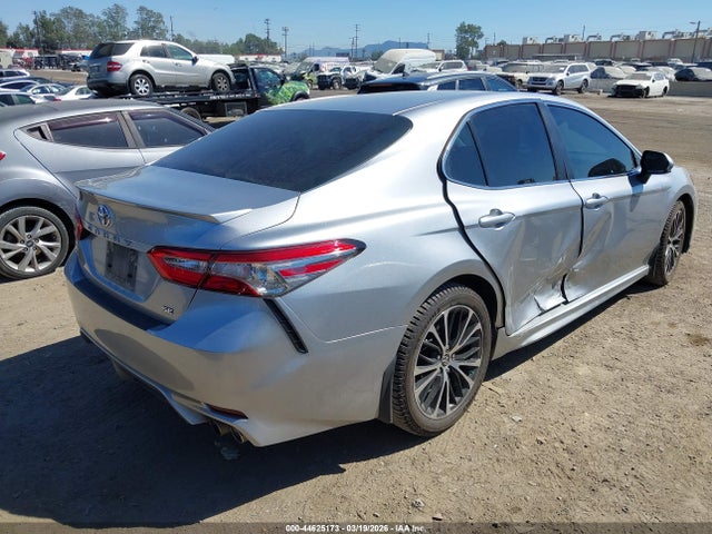 4T1B11HK4JU584250 Toyota CAMRY SE