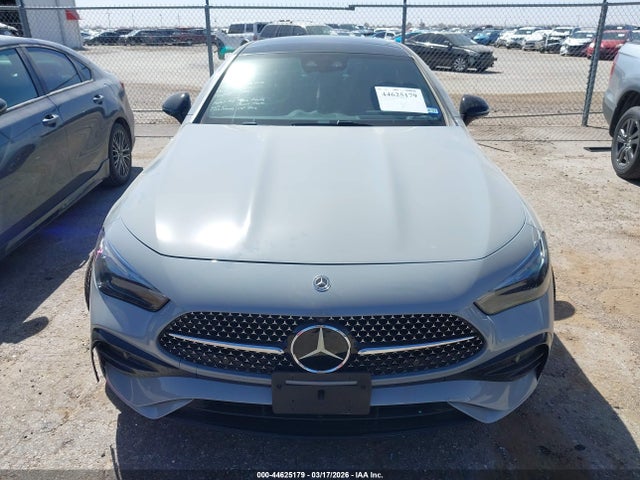 W1KMJ4HB3RF041704 Mercedes-Benz Cle 300 4matic
