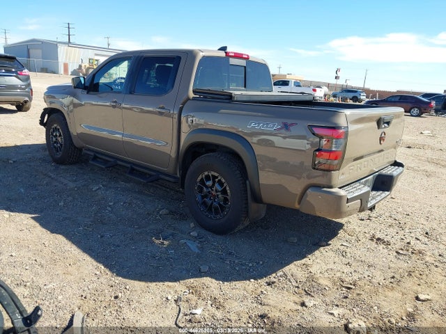 2023 NISSAN FRONTIER 1N6ED1EJ7PN637611 Photo 2