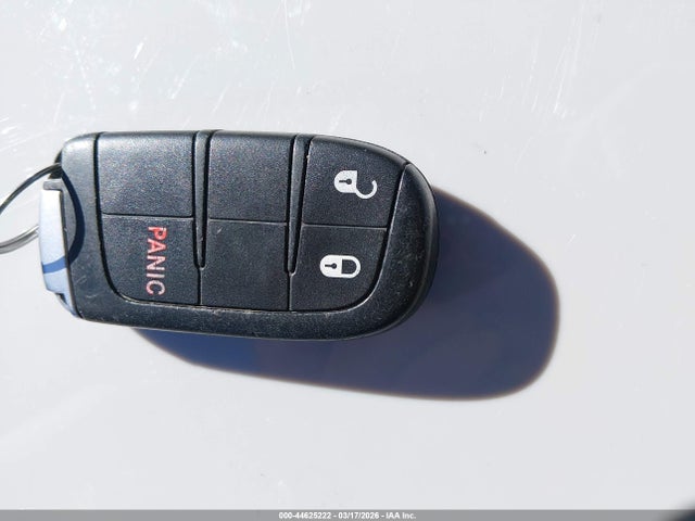 44625222 :رقم المزاد ، 1C4RJEAG2GC415794 vin ، 2016 Jeep Grand Cherokee Laredo مزاد بيع