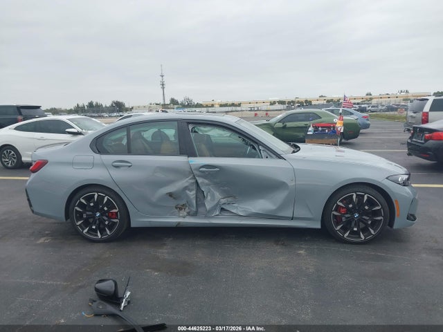 3MW69CW02T8F85051 BMW 330i Na