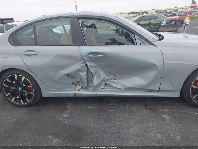 3MW69CW02T8F85051 BMW 330i Na